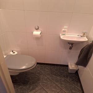 housePhoto