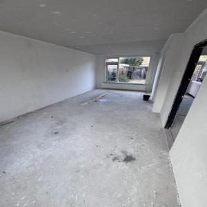 housePhoto