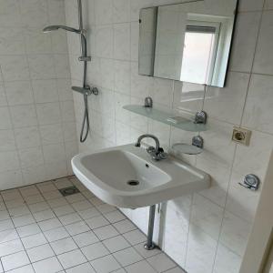 housePhoto