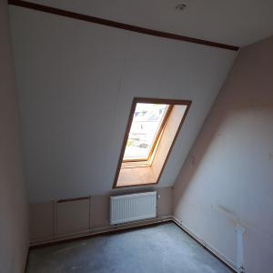 housePhoto