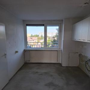 housePhoto