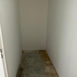 housePhoto