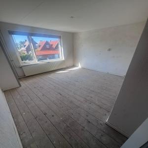housePhoto