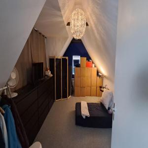 housePhoto