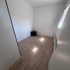 housePhoto