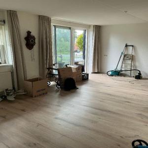 housePhoto