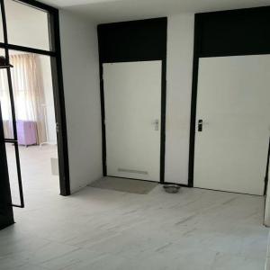 housePhoto