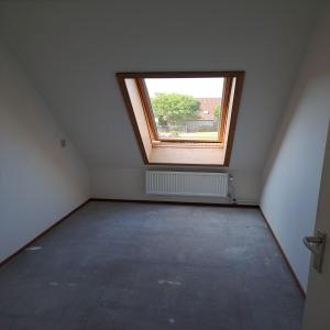 housePhoto
