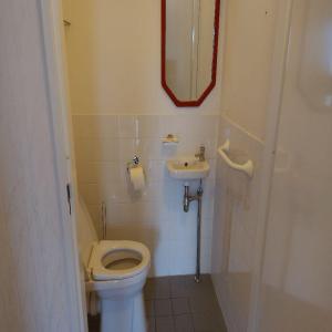 housePhoto