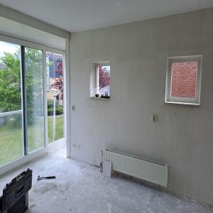 housePhoto