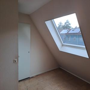 housePhoto