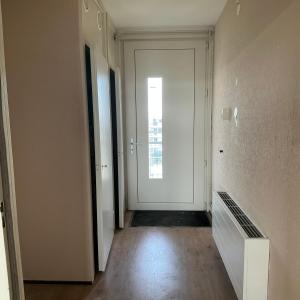 housePhoto