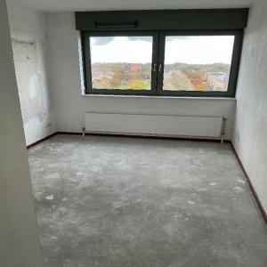 housePhoto