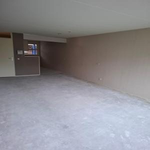 housePhoto