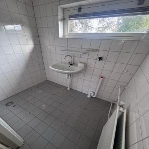 housePhoto