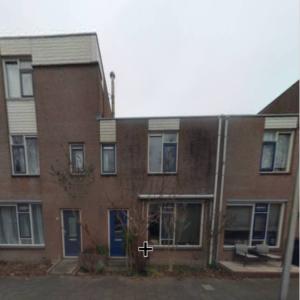 housePhoto