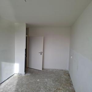 housePhoto