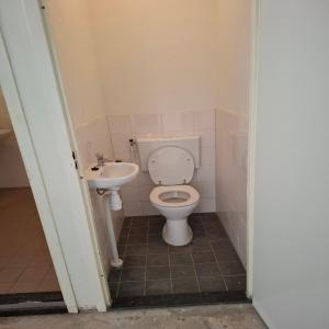 housePhoto