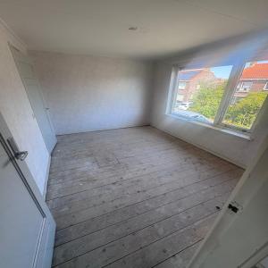 housePhoto
