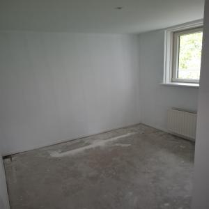 housePhoto