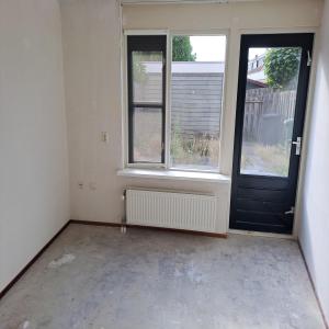 housePhoto