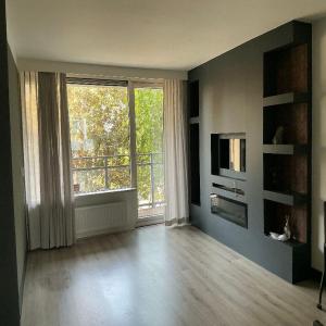 housePhoto