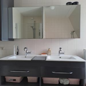 housePhoto