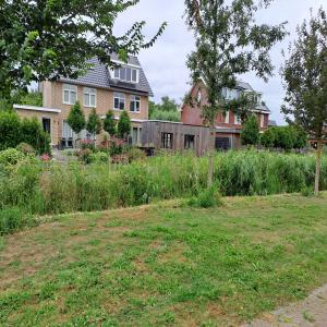 housePhoto