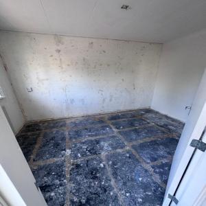 housePhoto