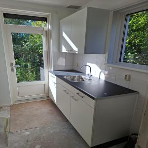 housePhoto