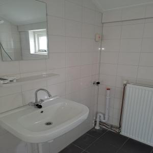 housePhoto