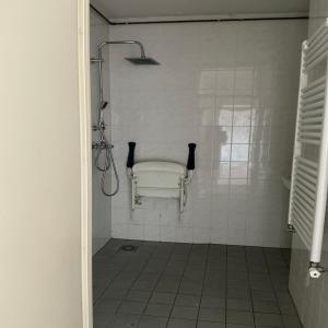 housePhoto