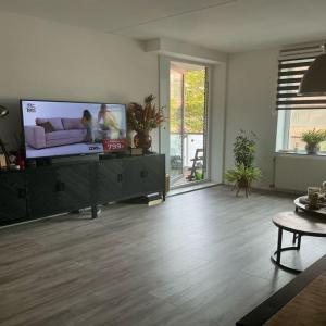 housePhoto