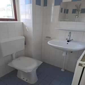 housePhoto