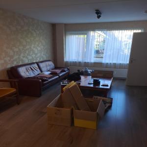 housePhoto