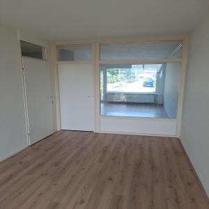 housePhoto