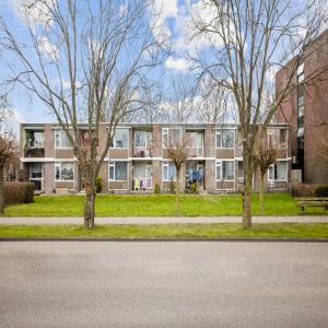housePhoto