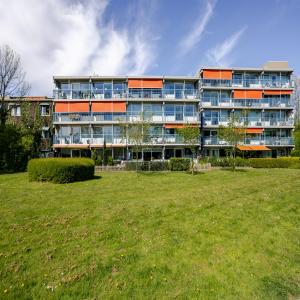 housePhoto