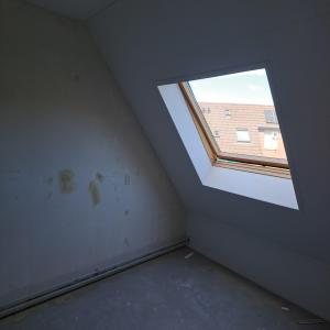 housePhoto