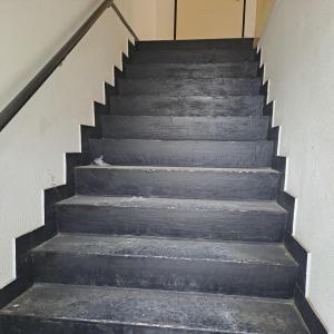 housePhoto