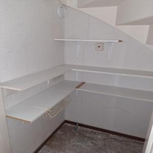 housePhoto