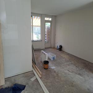 housePhoto