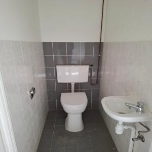 housePhoto