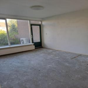 housePhoto