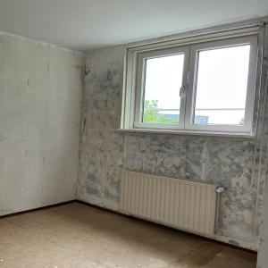 housePhoto