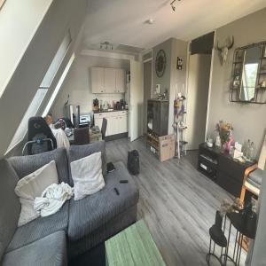 housePhoto