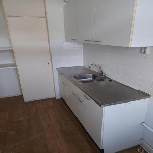 housePhoto