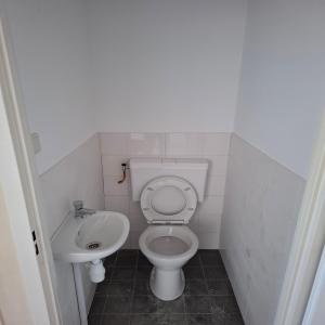 housePhoto
