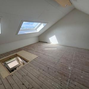 housePhoto