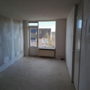 housePhoto